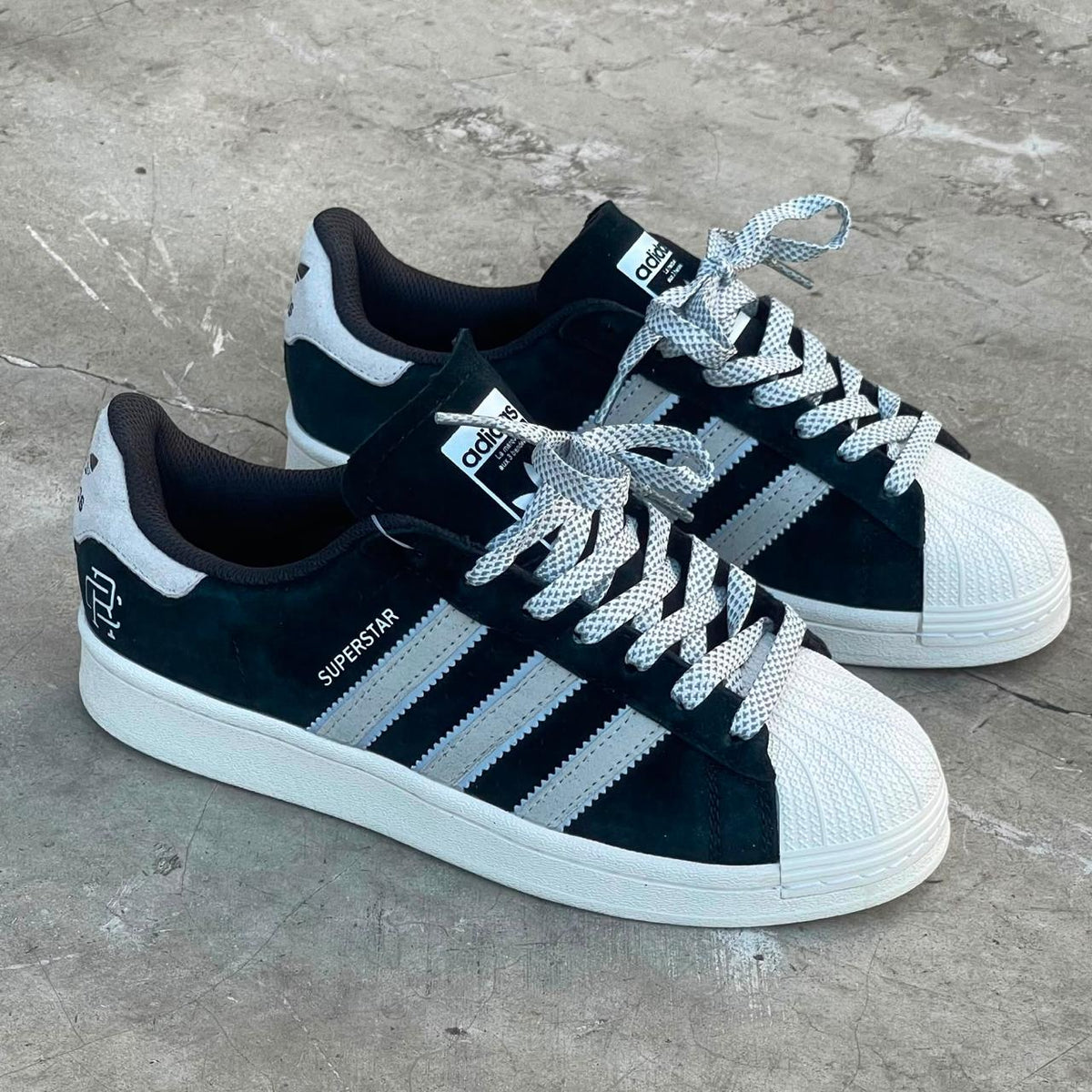 SUPERSTAR GAMUZA | HOMBRE Y DAMA