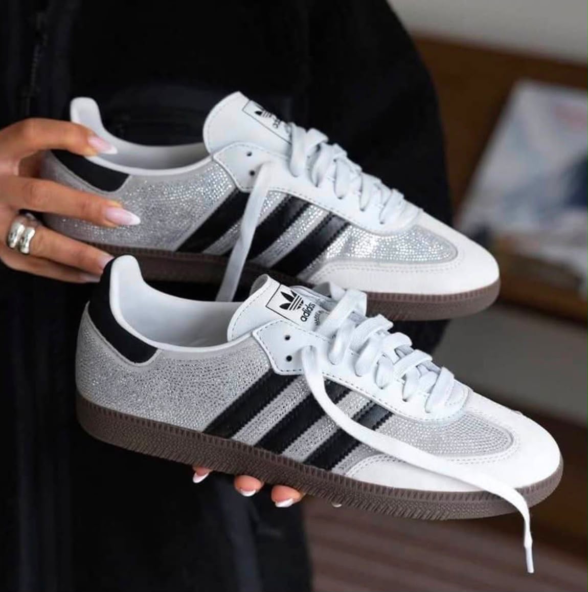 ADIDAS SAMBA CLASICA BRILLANTE | DAMA