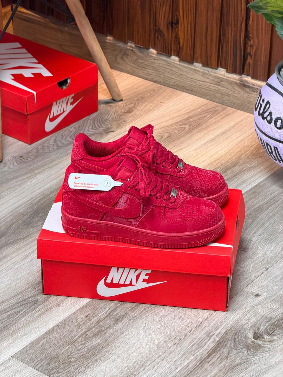 NIKE AF1 MAMBA ROJA | HOMBRE Y DAMA