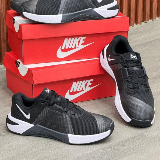 NIKE METCON 10 NEGRO | DAMA