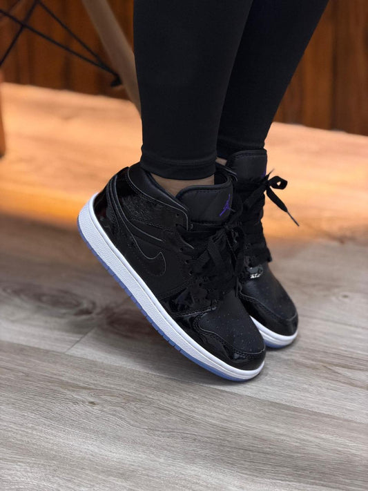 NIKE RETRO 1 BOTA CHAROL NEGRA | HOMBRE Y DAMA
